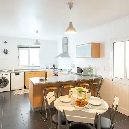 The Blue Pearl-villa Paul Calheta (Madeira)