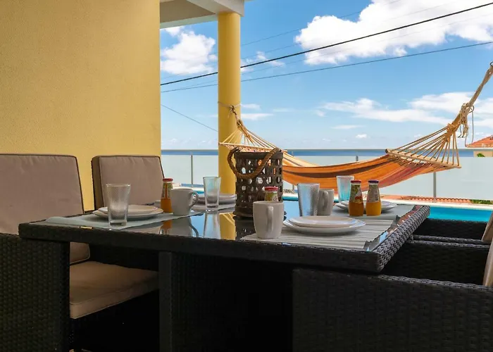 Casa vacanze The Blue Pearl-villa Paul Calheta (Madeira)