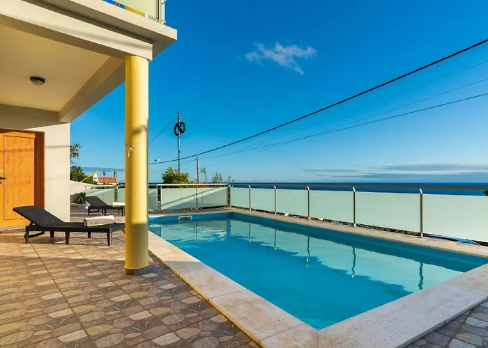 The Blue Pearl-villa Paul * Calheta (Madeira)