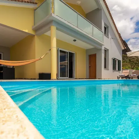 The Blue Pearl-villa Paul * Calheta (Madeira)