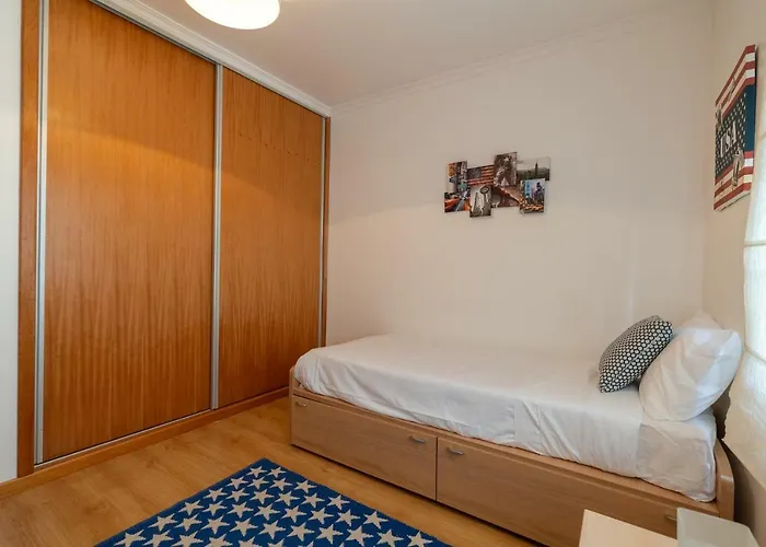 The Blue Pearl-villa Paul Calheta (Madeira)