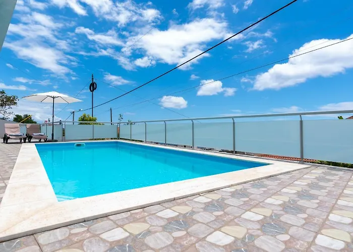 The Blue Pearl-villa Paul * Calheta (Madeira)