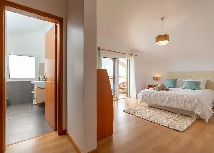 The Blue Pearl-villa Paul Calheta (Madeira)